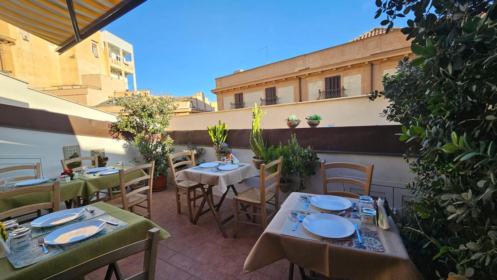 Palermit'Amo Bed and Breakfast Palermo Exteriör bild