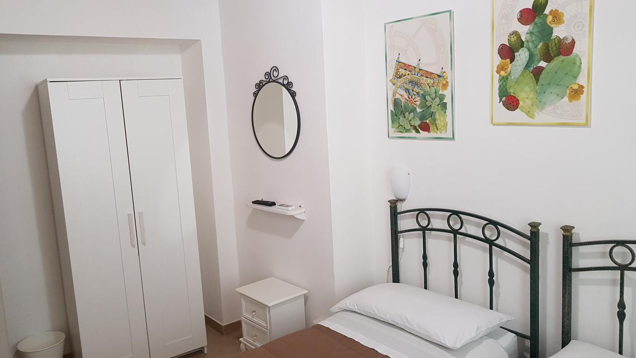 Palermit'Amo Bed and Breakfast Palermo Exteriör bild