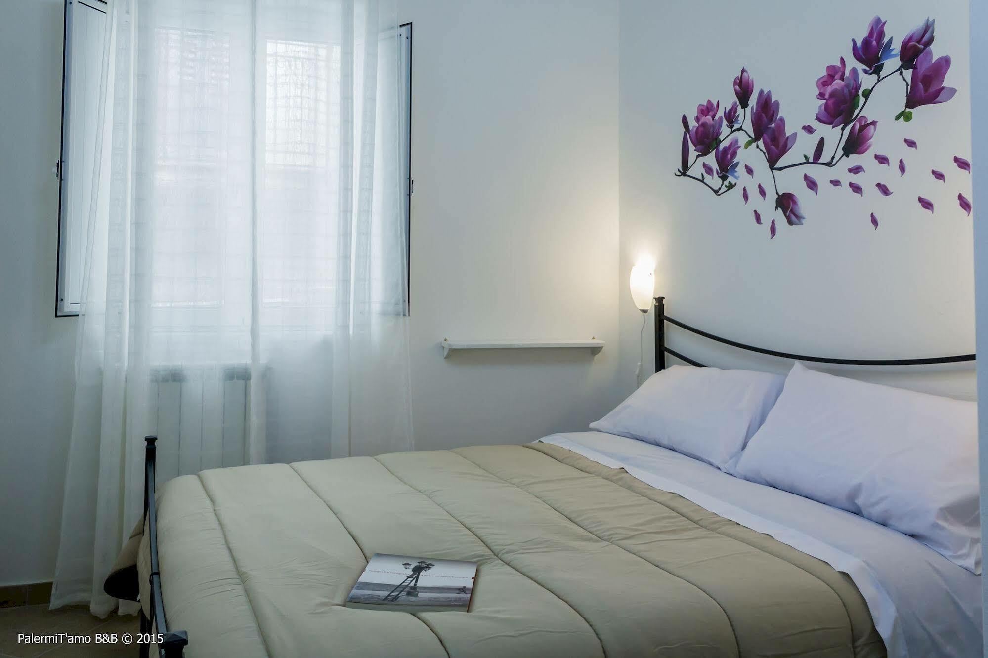 Palermit'Amo Bed and Breakfast Palermo Exteriör bild