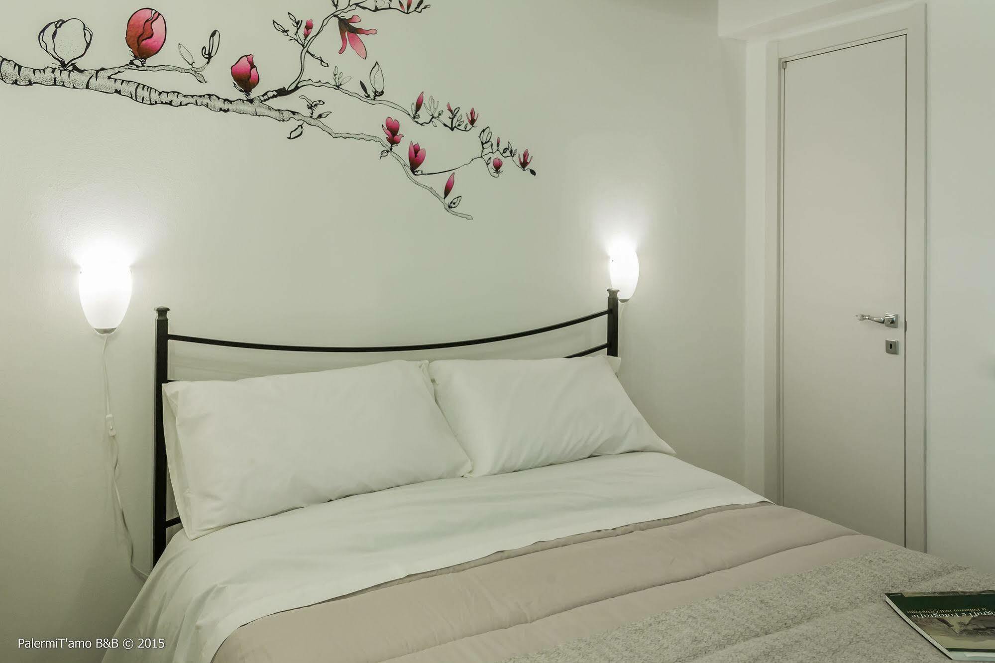 Palermit'Amo Bed and Breakfast Palermo Exteriör bild
